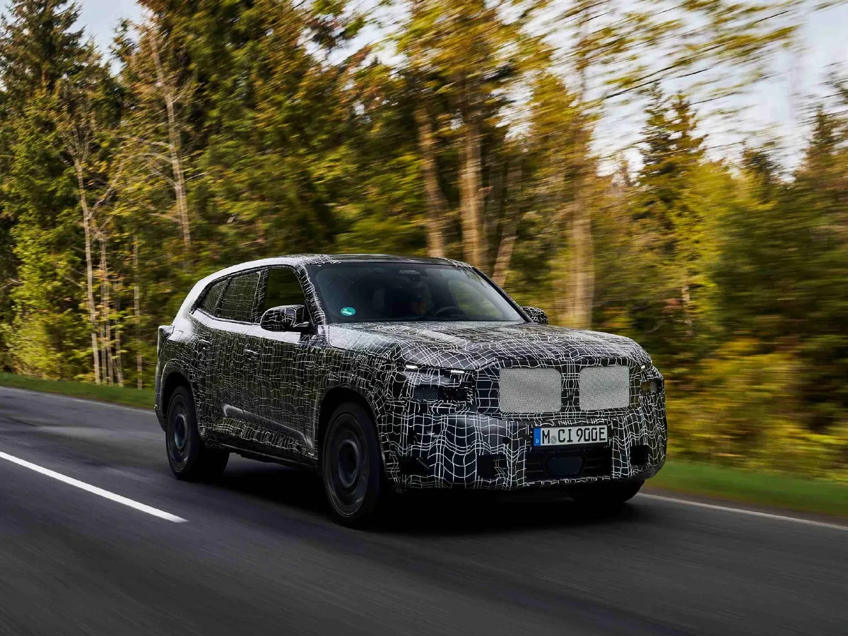 2023 BMW XM 4.4T 585HP V8 8AT PHEV 25.7KWH,autocango,china used car exporter,china ev exporter,chinese used car exporter,chinese used ev exporter