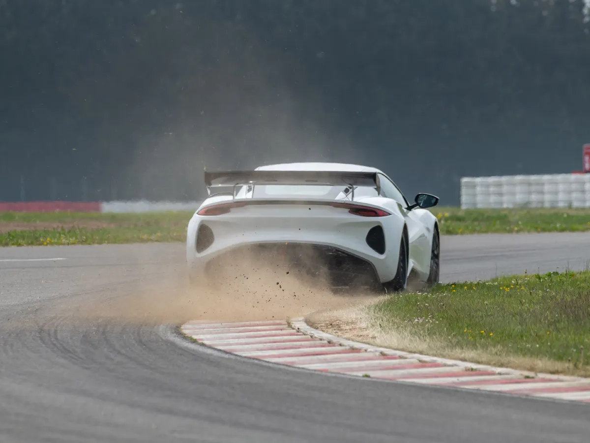 Lotus EMIRA,autocango,china used car exporter,china ev exporter,chinese used car exporter,chinese used ev exporter