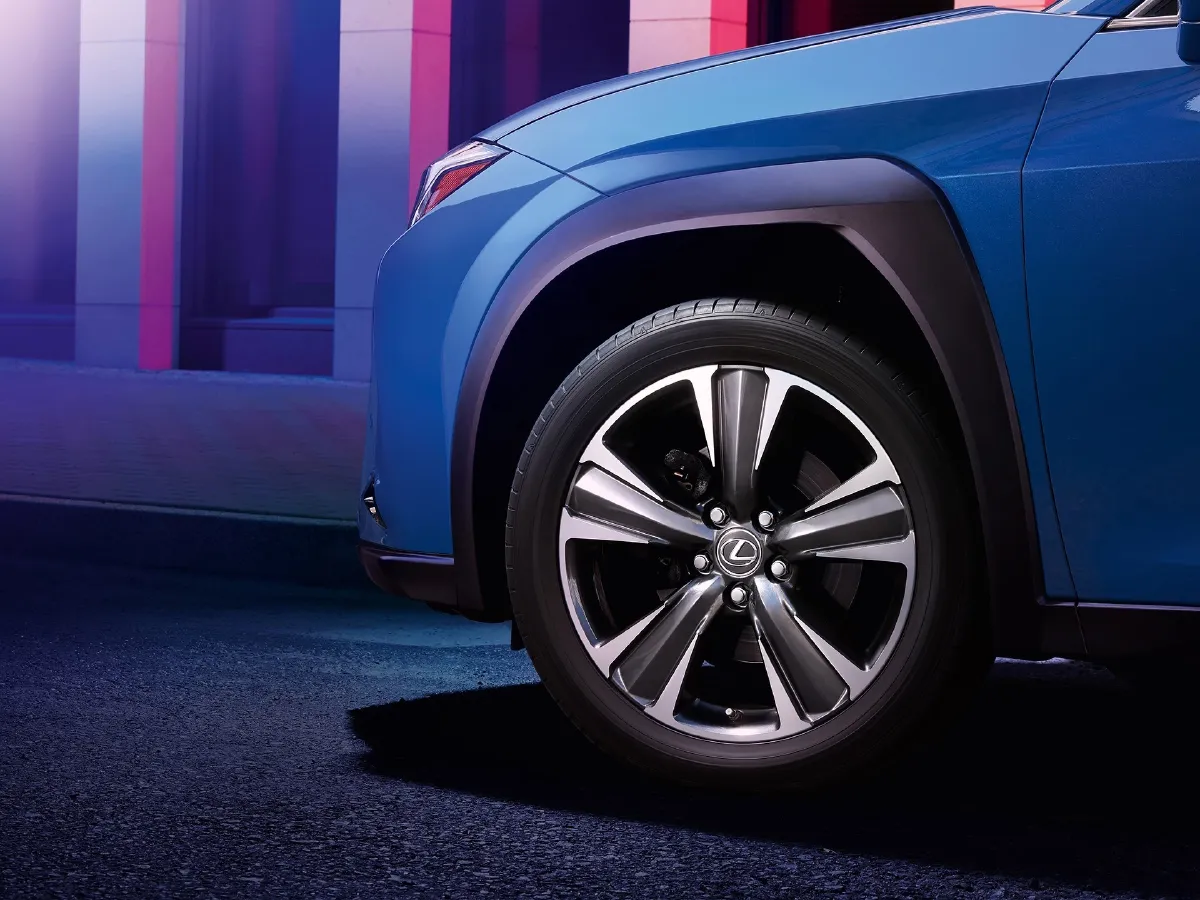 Lexus UX,autocango,china used car exporter,china ev exporter,chinese used car exporter,chinese used ev exporter