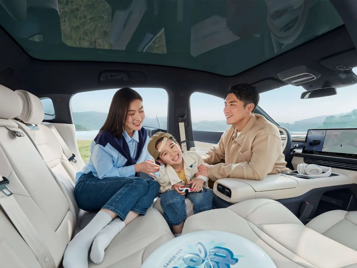 Xpeng G6,autocango,china used car exporter,china ev exporter,chinese used car exporter,chinese used ev exporter