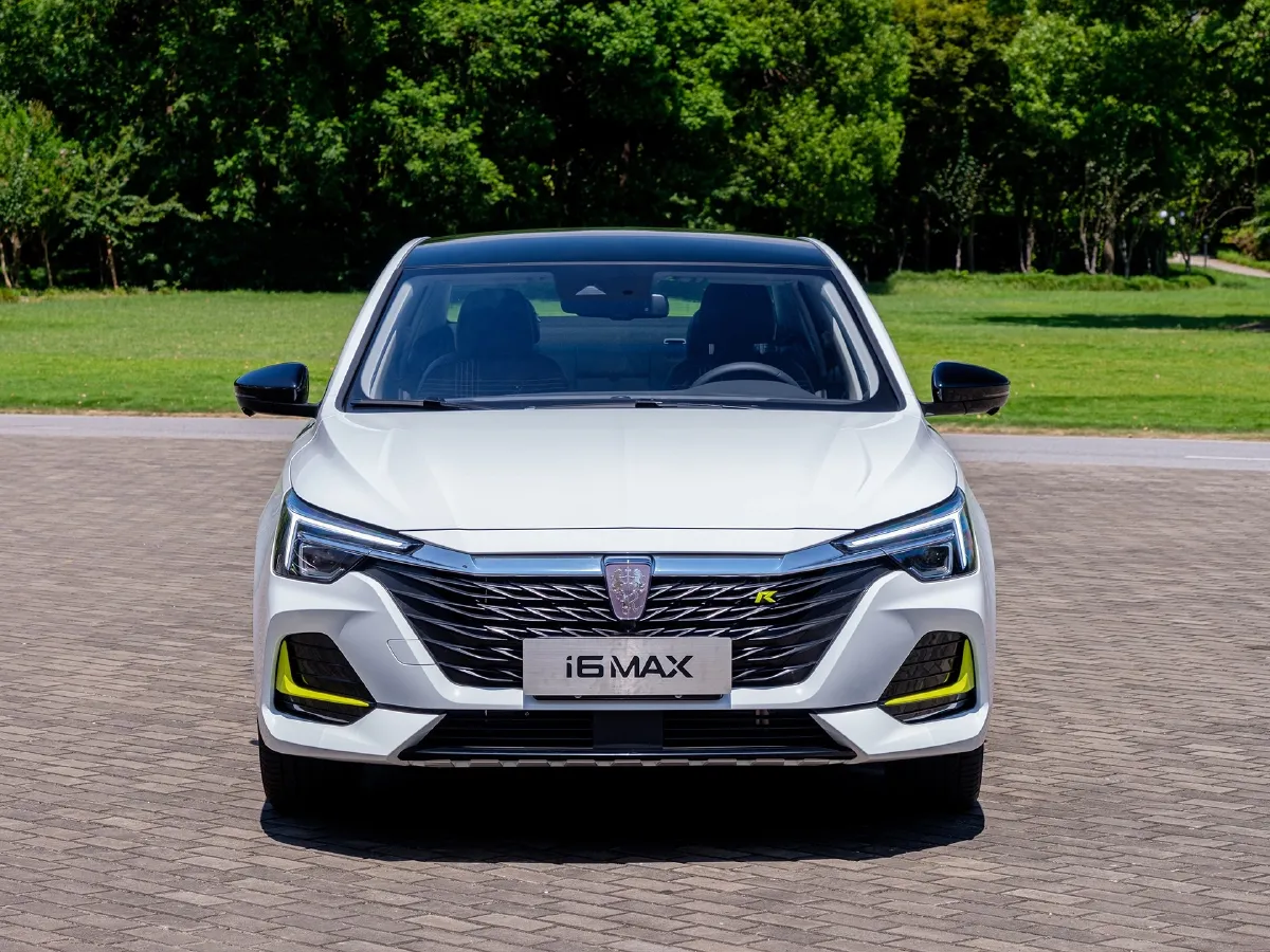 Roewe i6 MAX,autocango,china used car exporter,china ev exporter,chinese used car exporter,chinese used ev exporter