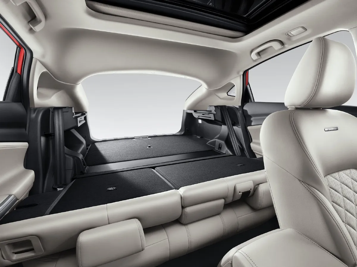 Venucia T90,autocango,china used car exporter,china ev exporter,chinese used car exporter,chinese used ev exporter