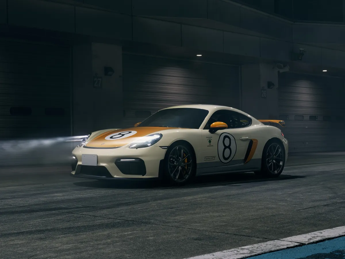 Porsche 718,autocango,china used car exporter,china ev exporter,chinese used car exporter,chinese used ev exporter