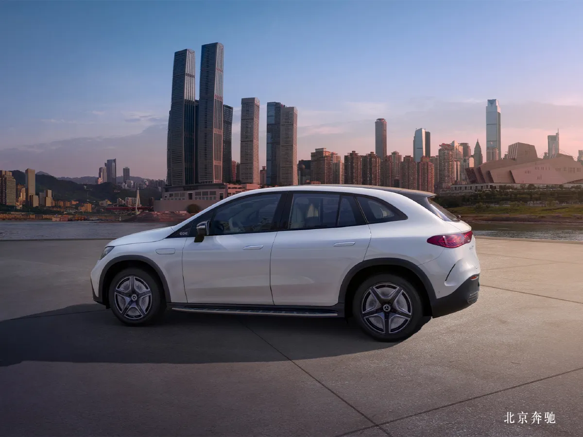 Mercedes-Benz EQE SUV,autocango,china used car exporter,china ev exporter,chinese used car exporter,chinese used ev exporter