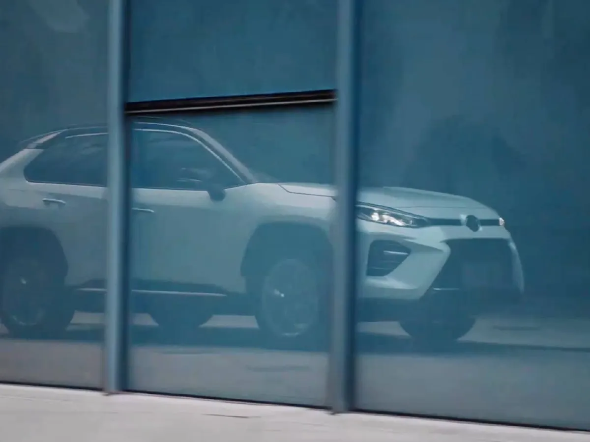 Toyota Wildlander,autocango,china used car exporter,china ev exporter,chinese used car exporter,chinese used ev exporter