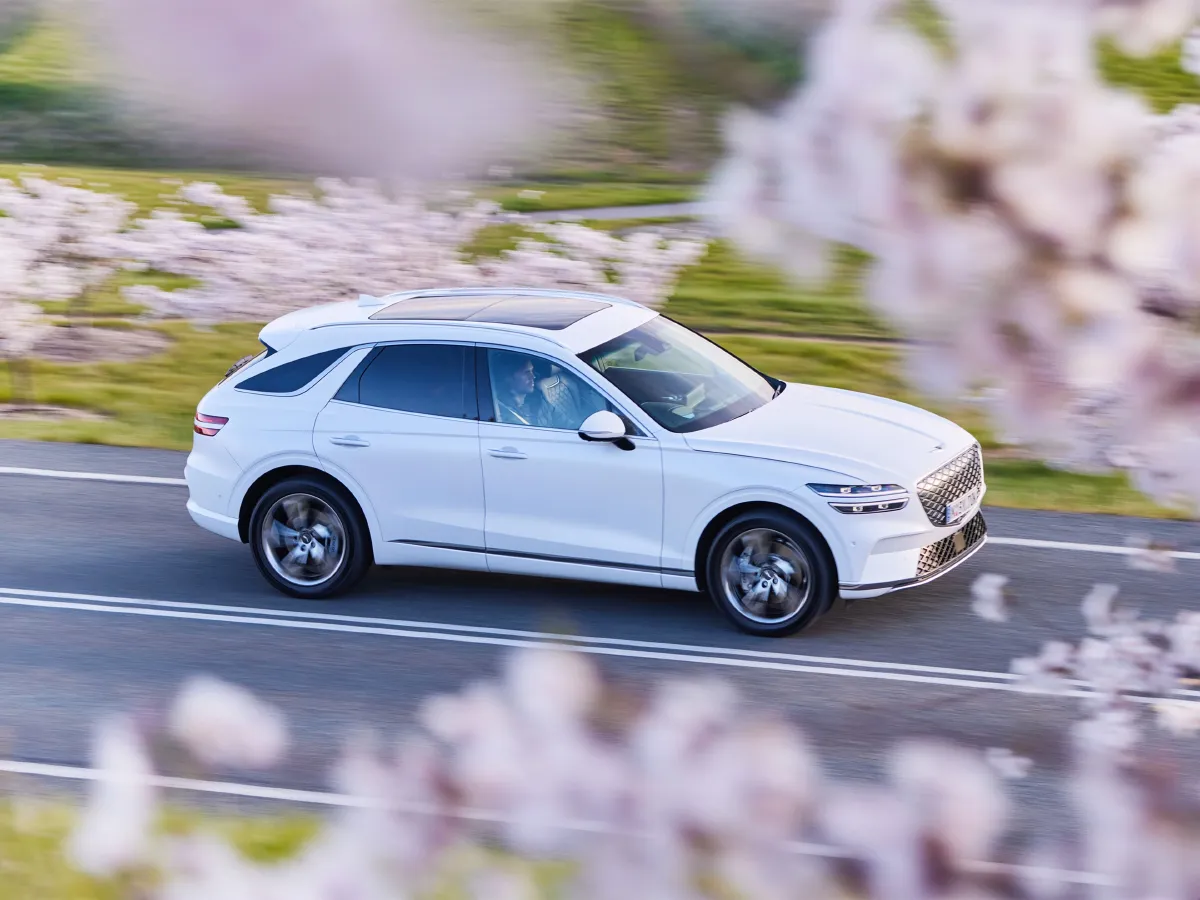 Genesis GV70,autocango,china used car exporter,china ev exporter,chinese used car exporter,chinese used ev exporter