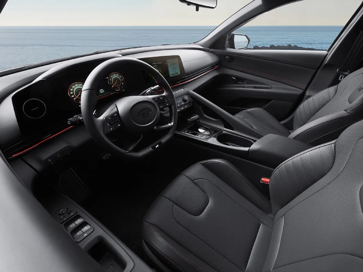 Hyundai Elantra,autocango,china used car exporter,china ev exporter,chinese used car exporter,chinese used ev exporter