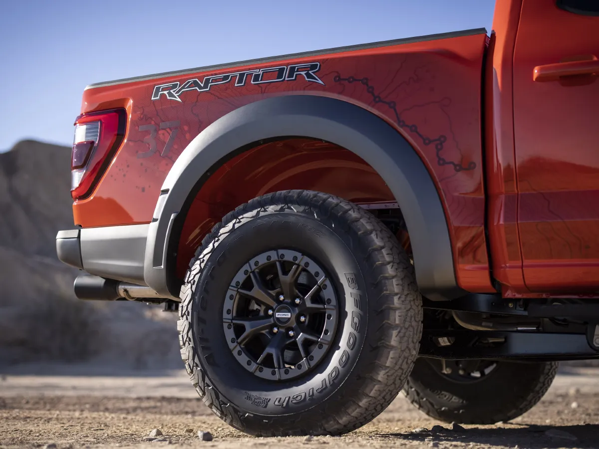 Ford F-150,autocango,china used car exporter,china ev exporter,chinese used car exporter,chinese used ev exporter