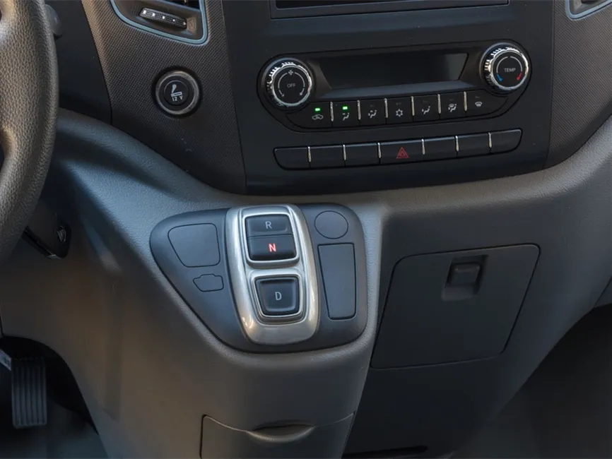 Foton Tuyanuo ZhiLan,autocango,china used car exporter,china ev exporter,chinese used car exporter,chinese used ev exporter Foton Tuyanuo ZhiLan,autocango,china used car exporter,china ev exporter,chinese used car exporter,chinese used ev exporter