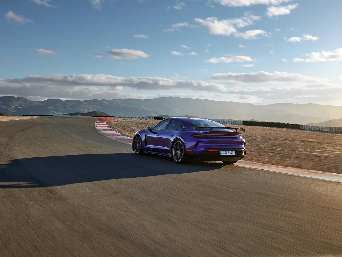 Porsche Taycan,autocango,china used car exporter,china ev exporter,chinese used car exporter,chinese used ev exporter Porsche Taycan,autocango,china used car exporter,china ev exporter,chinese used car exporter,chinese used ev exporter