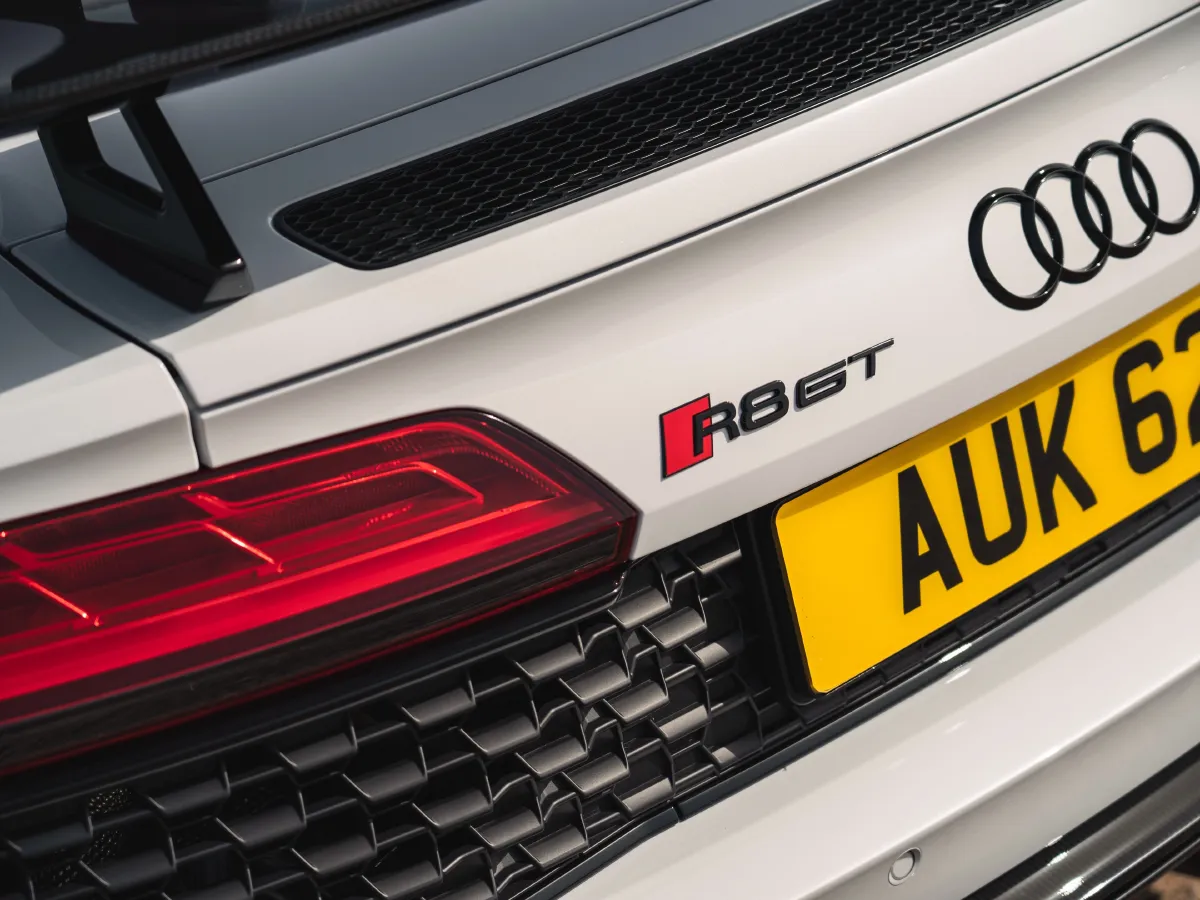 Audi R8,autocango,china used car exporter,china ev exporter,chinese used car exporter,chinese used ev exporter