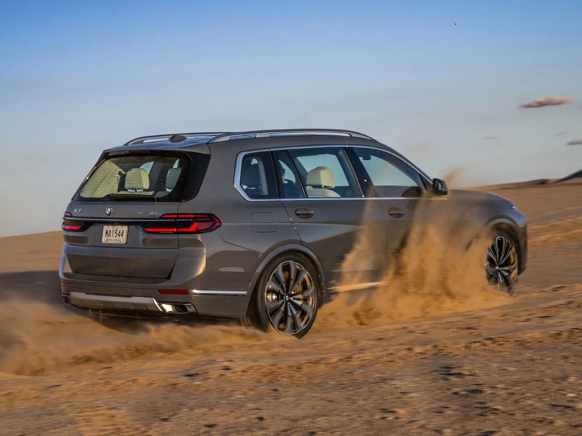 BMW X7,autocango,china used car exporter,china ev exporter,chinese used car exporter,chinese used ev exporter