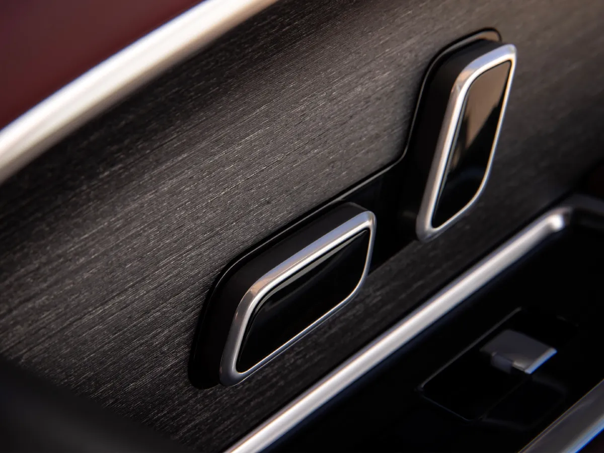 Land Rover Range Rover,autocango,china used car exporter,china ev exporter,chinese used car exporter,chinese used ev exporter