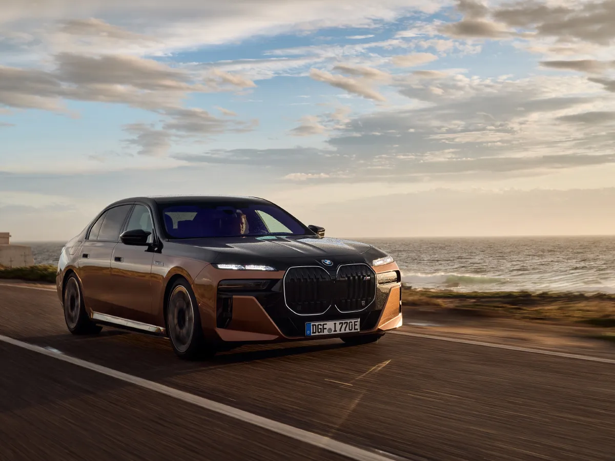 BMW i7,autocango,china used car exporter,china ev exporter,chinese used car exporter,chinese used ev exporter