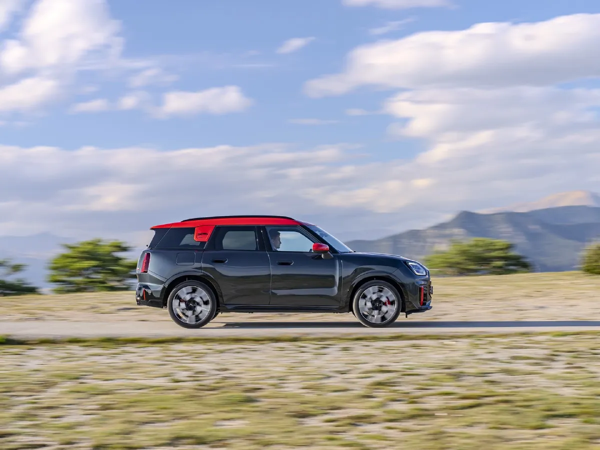 MINI JCW COUNTRYMAN,autocango,china used car exporter,china ev exporter,chinese used car exporter,chinese used ev exporter MINI JCW COUNTRYMAN,autocango,china used car exporter,china ev exporter,chinese used car exporter,chinese used ev exporter