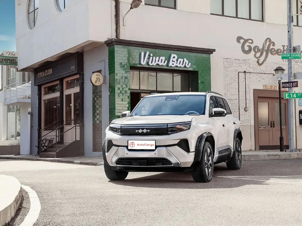 FangChengBao Tai 3,autocango,china used car exporter,china ev exporter,chinese used car exporter,chinese used ev exporter