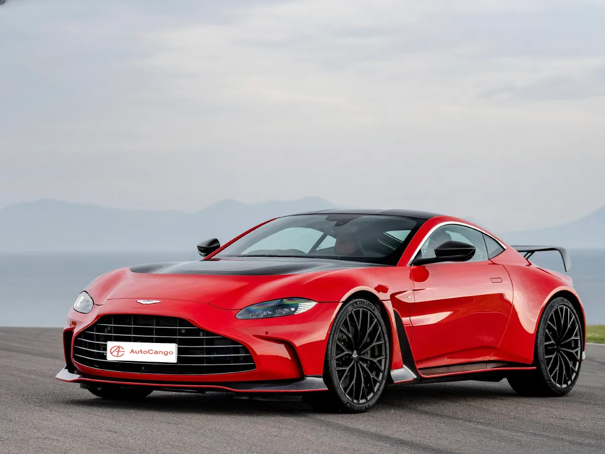Aston Martin V12 Vantage,autocango,china used car exporter,china ev exporter,chinese used car exporter,chinese used ev exporter