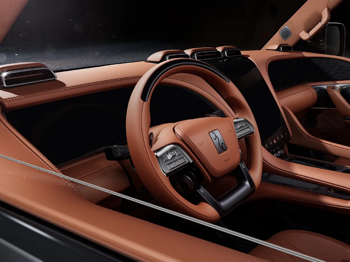 YangWang U8,autocango,china used car exporter,china ev exporter,chinese used car exporter,chinese used ev exporter