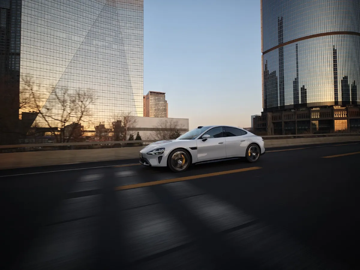 MI SU7,autocango,china used car exporter,china ev exporter,chinese used car exporter,chinese used ev exporter