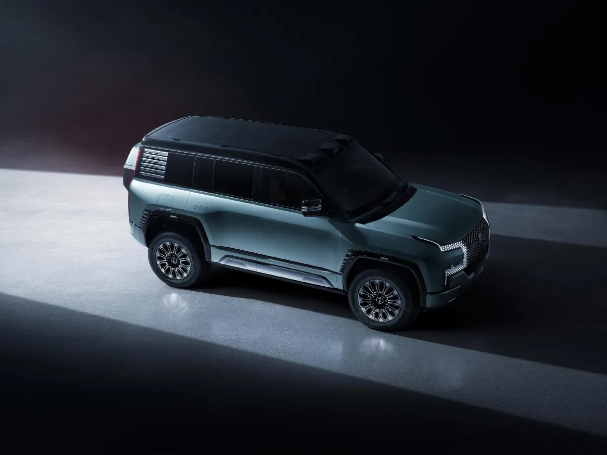 YangWang U8,autocango,china used car exporter,china ev exporter,chinese used car exporter,chinese used ev exporter