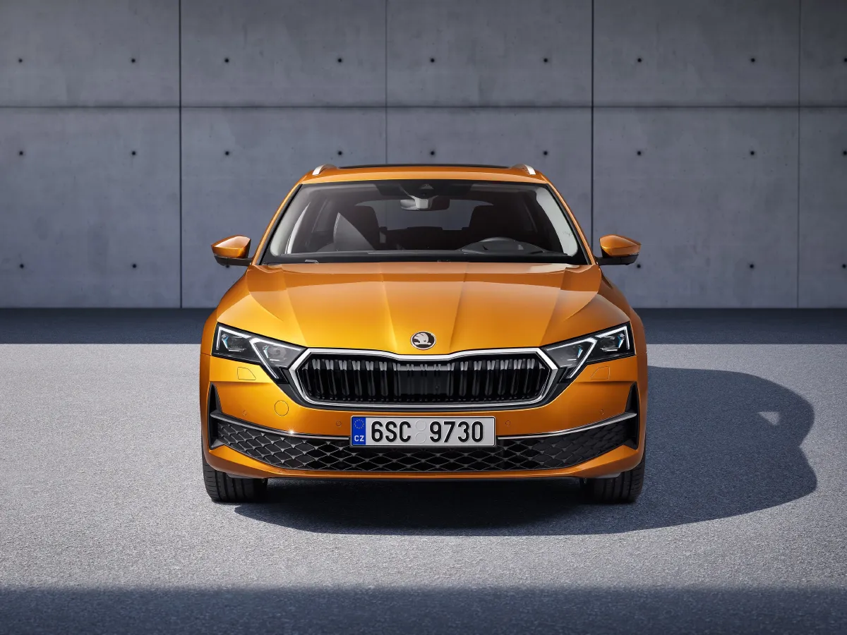 Skoda Octavia,autocango,china used car exporter,china ev exporter,chinese used car exporter,chinese used ev exporter