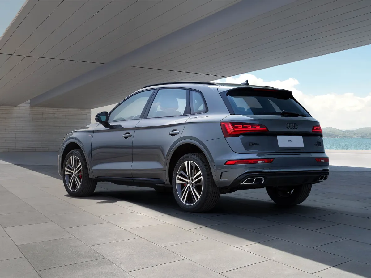 Audi Q5L,autocango,china used car exporter,china ev exporter,chinese used car exporter,chinese used ev exporter