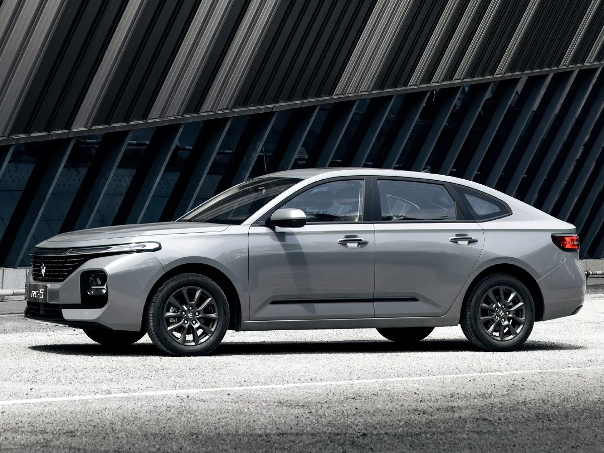 BaoJun RC-5,autocango,china used car exporter,china ev exporter,chinese used car exporter,chinese used ev exporter BaoJun RC-5,autocango,china used car exporter,china ev exporter,chinese used car exporter,chinese used ev exporter