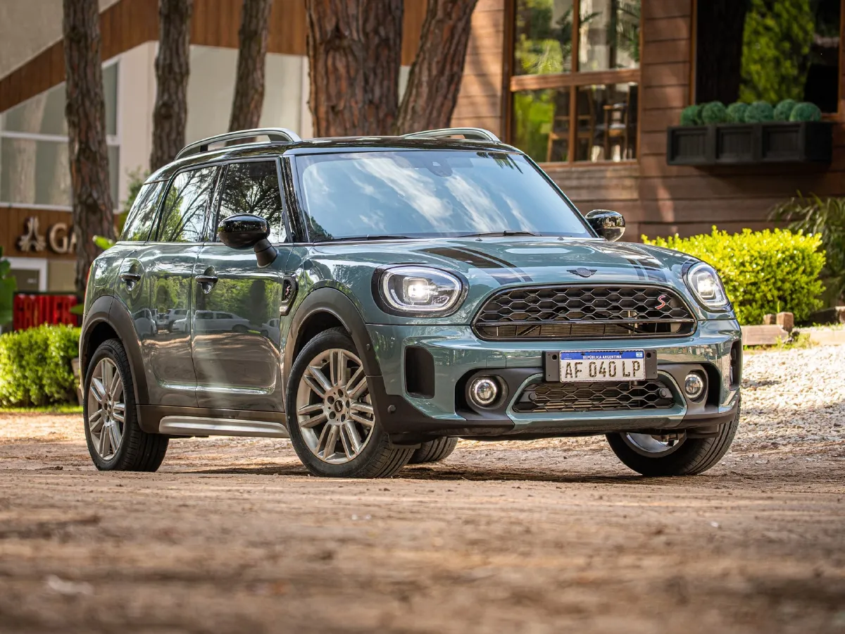 MINI COUNTRYMAN,autocango,china used car exporter,china ev exporter,chinese used car exporter,chinese used ev exporter