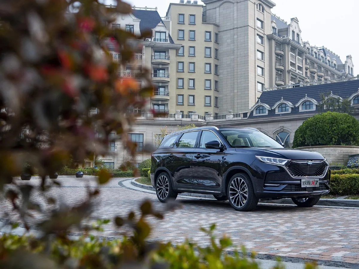 2021 ChangAn Oshan X7 1.5T 178HP L4 6MT,autocango,china used car exporter,china ev exporter,chinese used car exporter,chinese used ev exporter