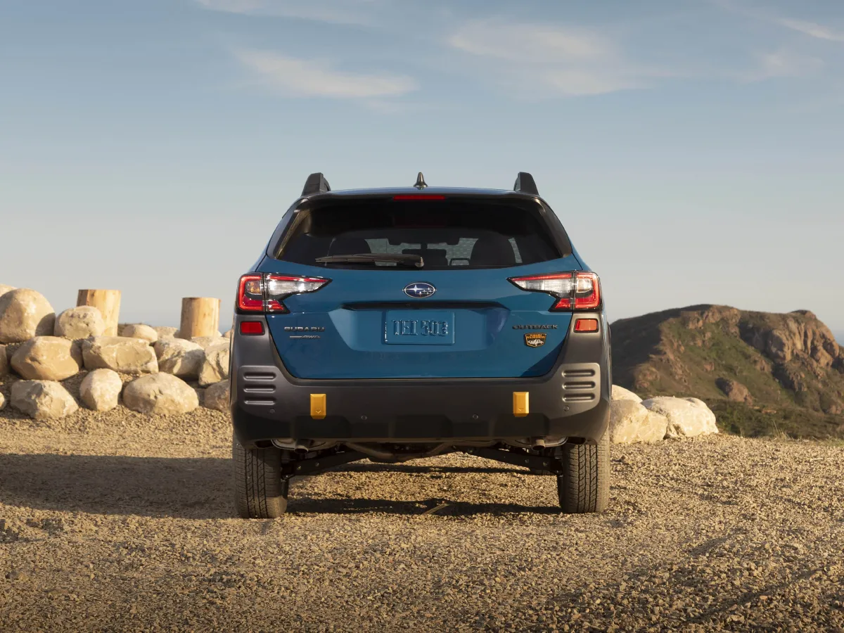 Subaru Outback,autocango,china used car exporter,china ev exporter,chinese used car exporter,chinese used ev exporter