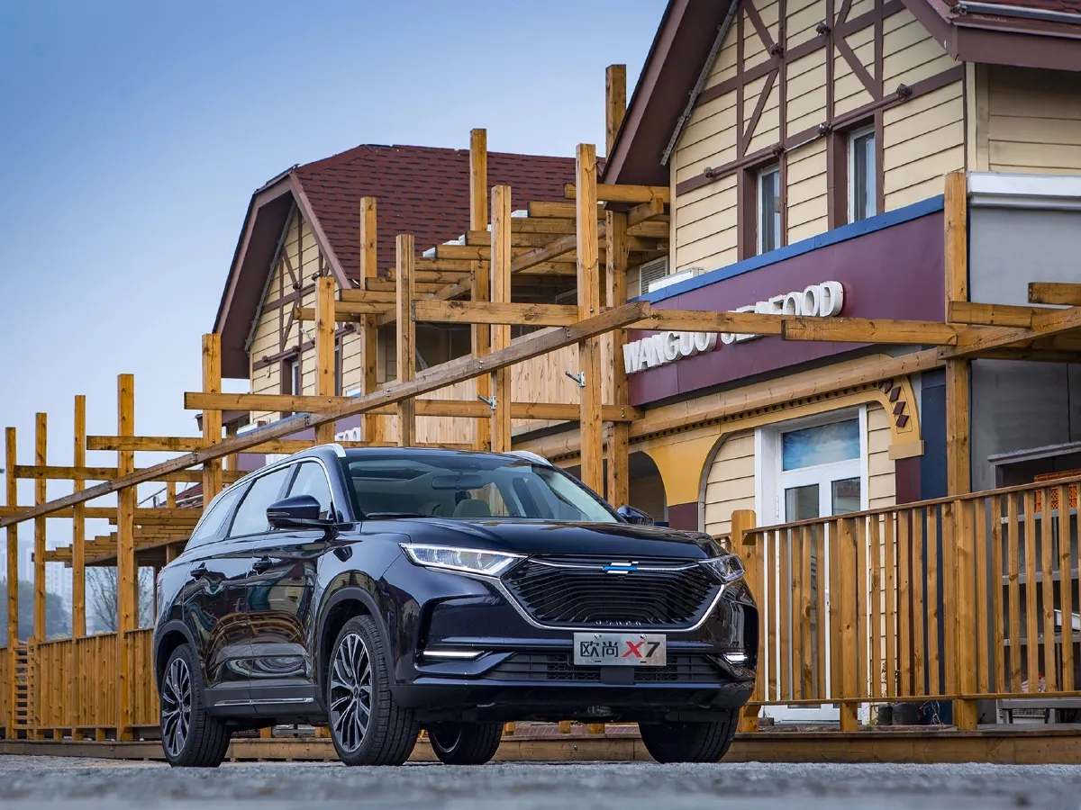 2021 ChangAn Oshan X7 1.5T 178HP L4 6MT,autocango,china used car exporter,china ev exporter,chinese used car exporter,chinese used ev exporter