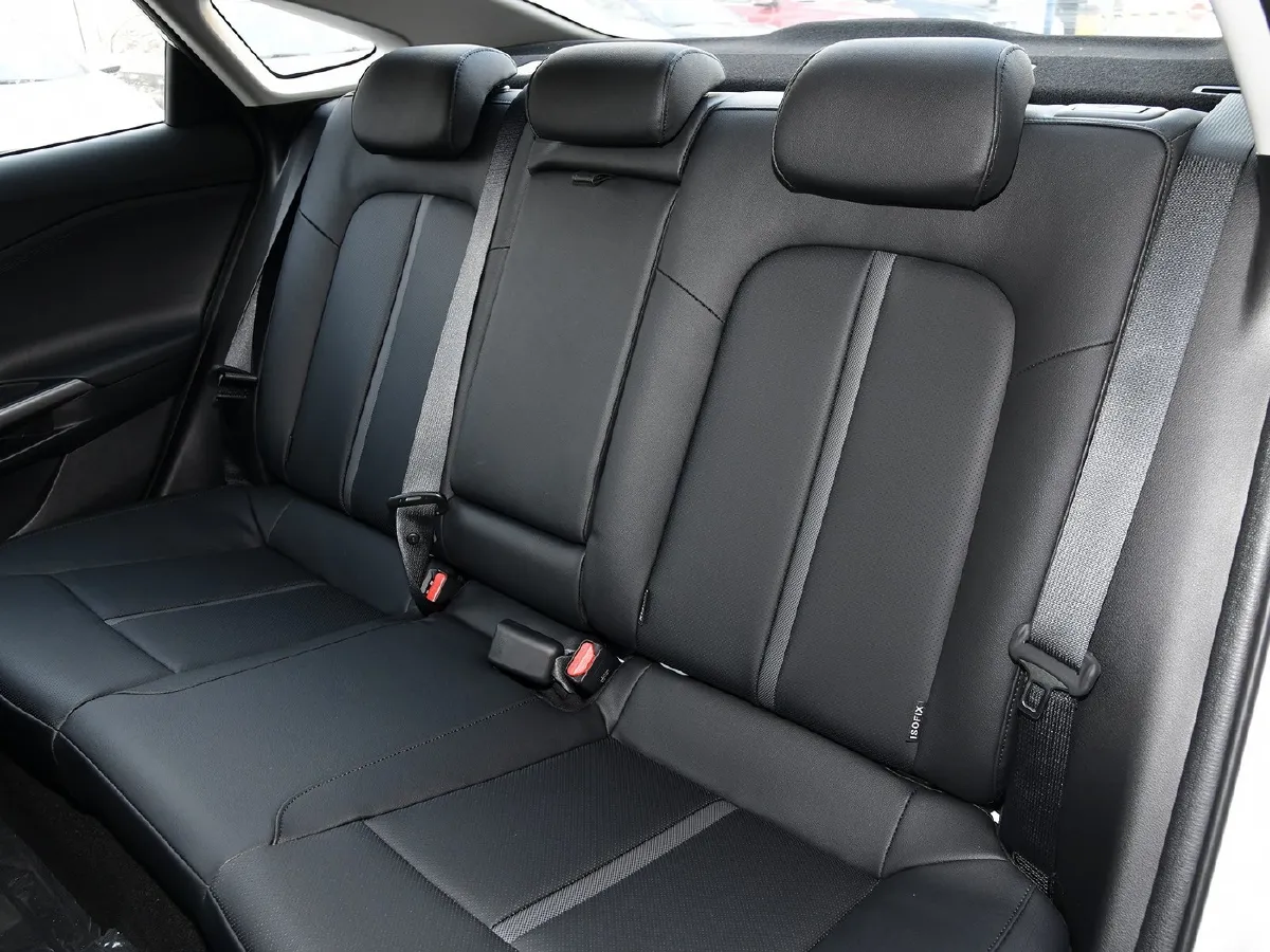 Hyundai La Festa,autocango,china used car exporter,china ev exporter,chinese used car exporter,chinese used ev exporter