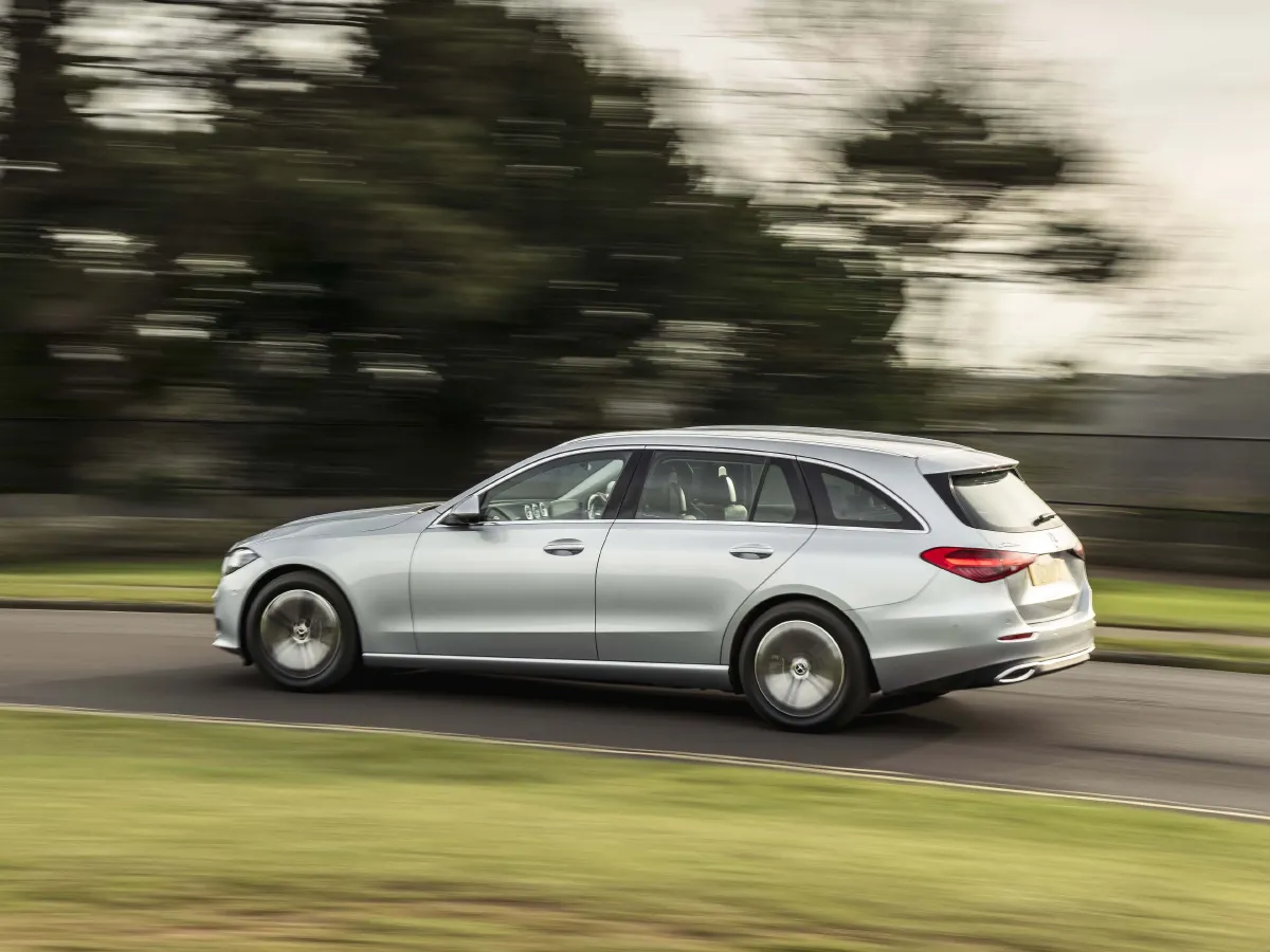 Mercedes-Benz C Class,autocango,china used car exporter,china ev exporter,chinese used car exporter,chinese used ev exporter