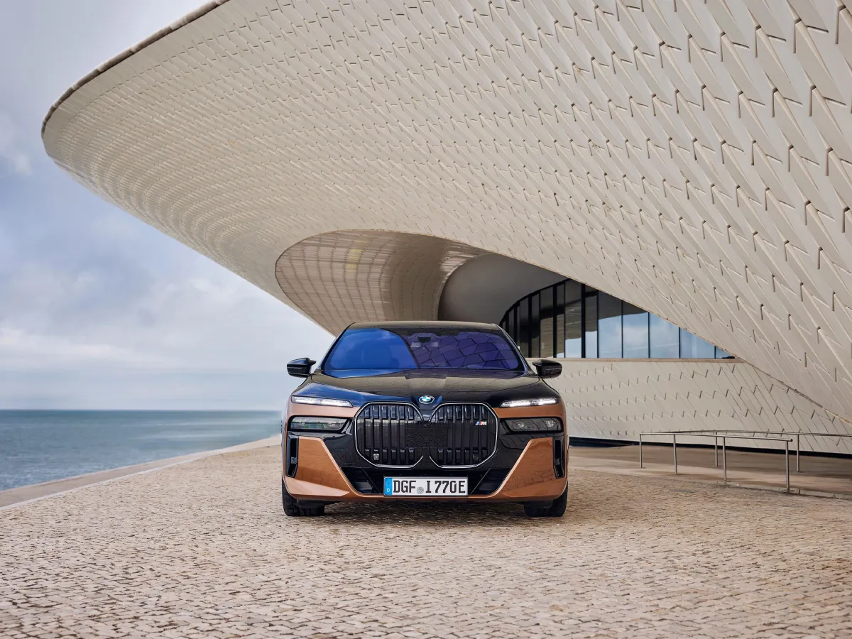 BMW i7,autocango,china used car exporter,china ev exporter,chinese used car exporter,chinese used ev exporter