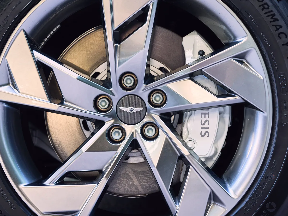 Genesis GV70,autocango,china used car exporter,china ev exporter,chinese used car exporter,chinese used ev exporter