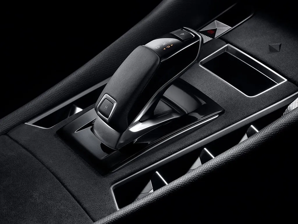 DS 9,autocango,china used car exporter,china ev exporter,chinese used car exporter,chinese used ev exporter