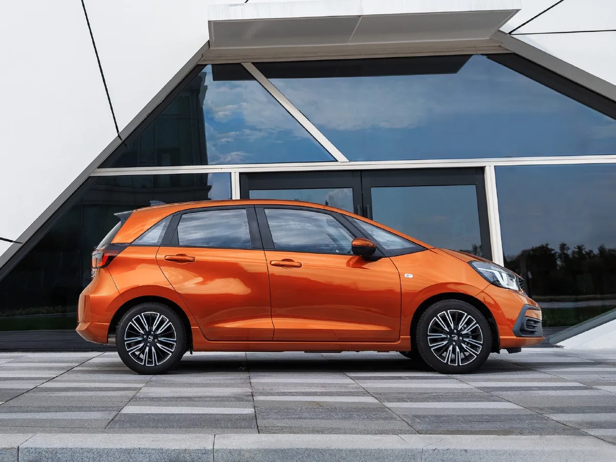 Honda Fit,autocango,china used car exporter,china ev exporter,chinese used car exporter,chinese used ev exporter