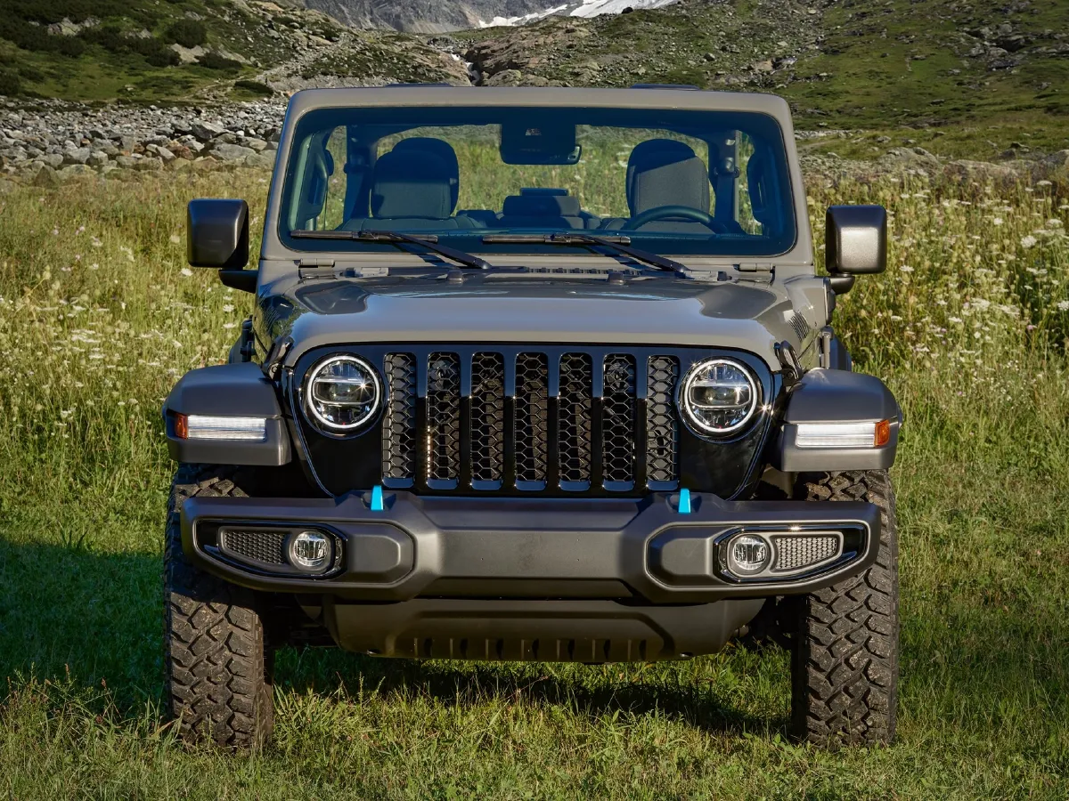 Jeep Wrangler,autocango,china used car exporter,china ev exporter,chinese used car exporter,chinese used ev exporter