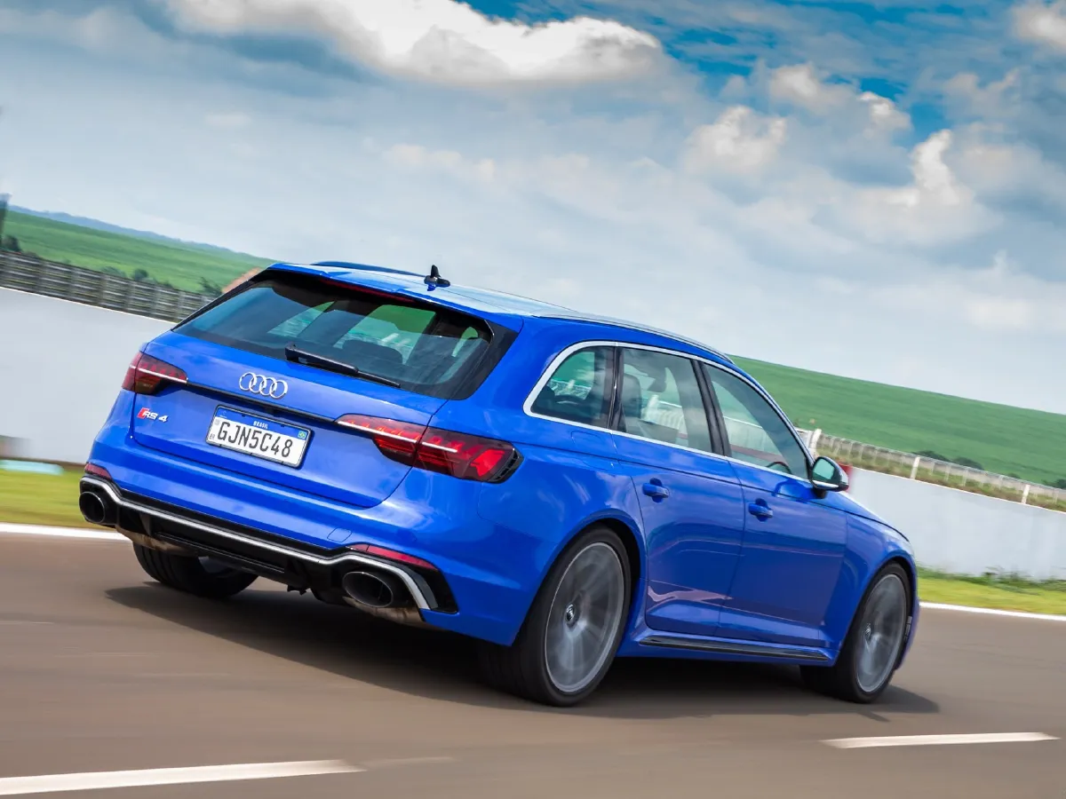 Audi RS 4,autocango,china used car exporter,china ev exporter,chinese used car exporter,chinese used ev exporter