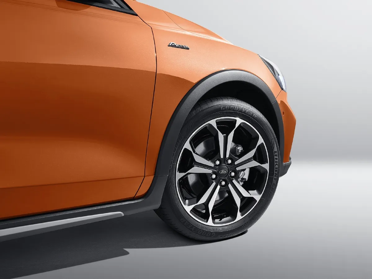 Ford Focus Active,autocango,china used car exporter,china ev exporter,chinese used car exporter,chinese used ev exporter