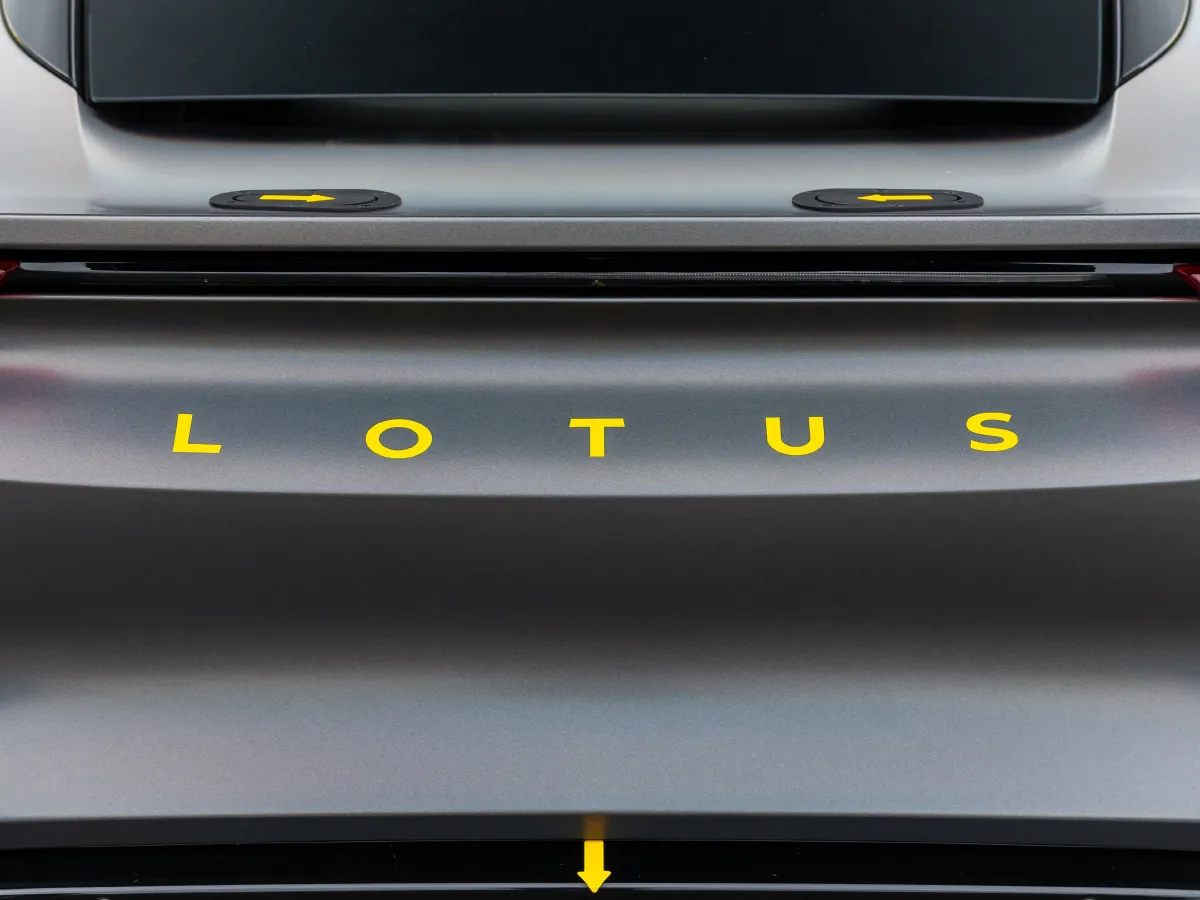 Lotus EMIRA,autocango,china used car exporter,china ev exporter,chinese used car exporter,chinese used ev exporter