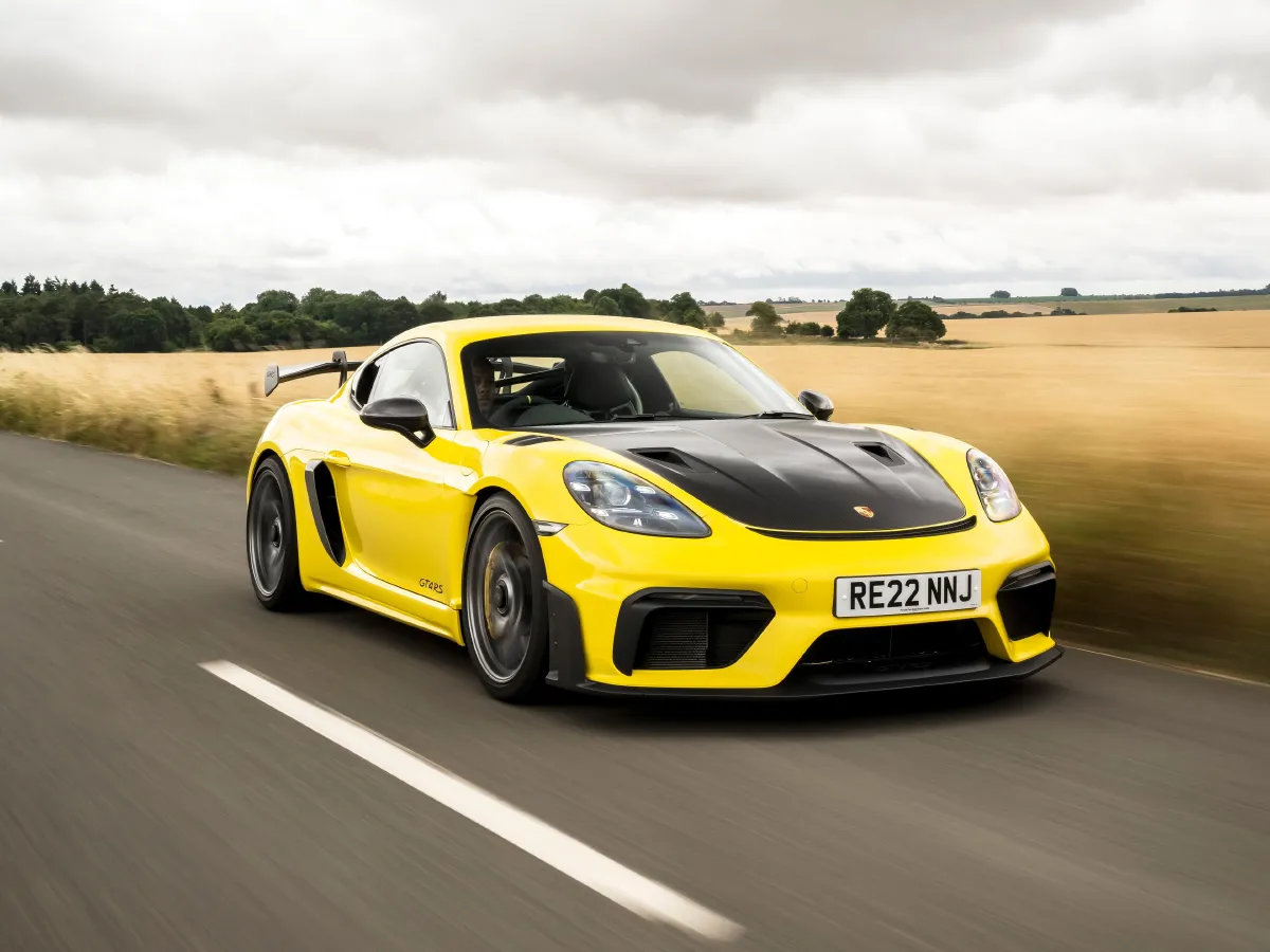 Porsche 718,autocango,china used car exporter,china ev exporter,chinese used car exporter,chinese used ev exporter