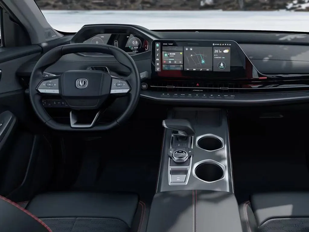 2022 ChangAn CS55 Plus 1.5T 188HP L4 7DCT,autocango,china used car exporter,china ev exporter,chinese used car exporter,chinese used ev exporter