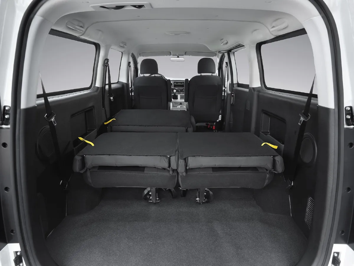 JAC Refine M3,autocango,china used car exporter,china ev exporter,chinese used car exporter,chinese used ev exporter