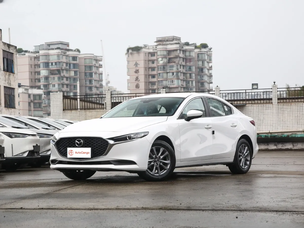Mazda 3 Axela,autocango,china used car exporter,china ev exporter,chinese used car exporter,chinese used ev exporter
