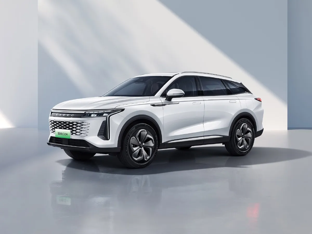 2025 Exceed RX C-DM 1.5T 156HP L4 3DHT PHEV 34.46KWH MSRP 219900