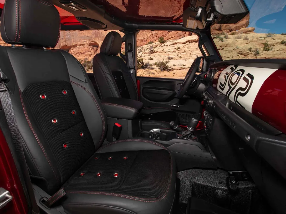 2015 Jeep Wrangler 2.8T 200HP L4 5AT,autocango,china used car exporter,china ev exporter,chinese used car exporter,chinese used ev exporter