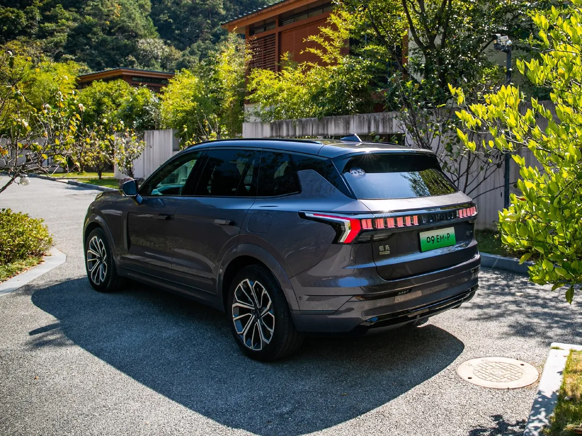 LYNK&CO 09 EM-P,autocango,china used car exporter,china ev exporter,chinese used car exporter,chinese used ev exporter