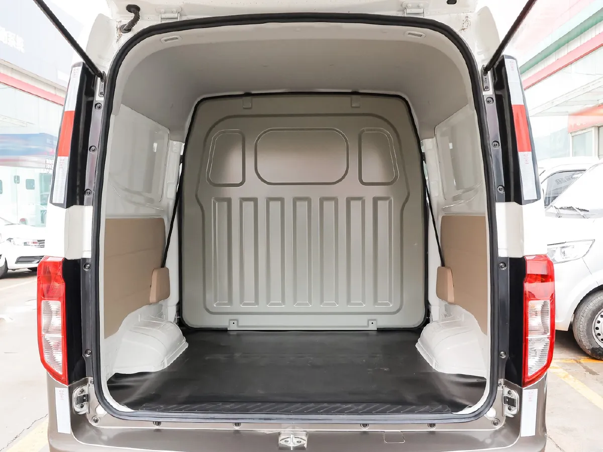 2023 ChangAn KuaYue KuaYueXing V3 1.3L 92HP L4 5MT,autocango,china used car exporter,china ev exporter,chinese used car exporter,chinese used ev exporter