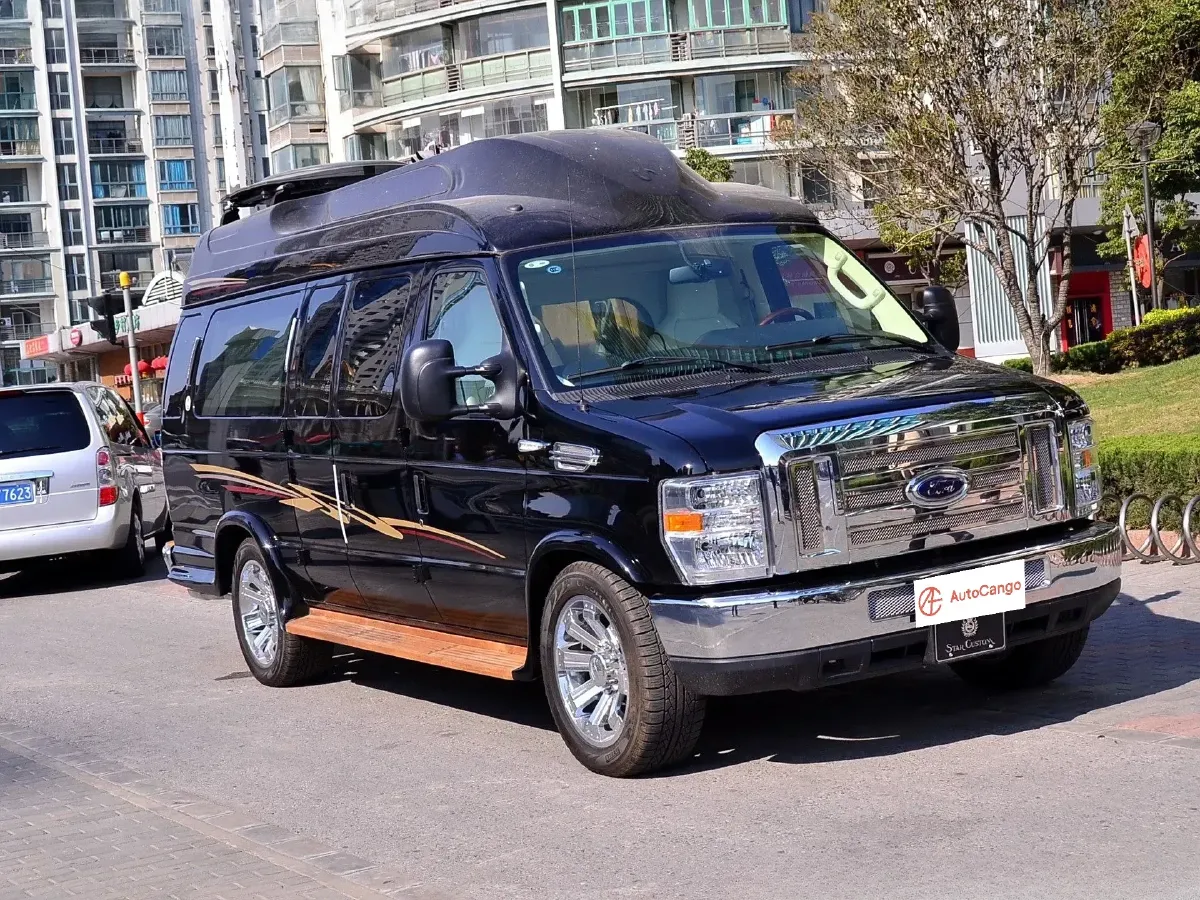 2011 Ford E350 5.4L 258HP V8 5AT,autocango,china used car exporter,china ev exporter,chinese used car exporter,chinese used ev exporter